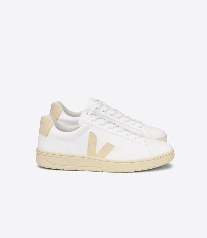 White Veja Cwl Butter Men\'s Urca | ZDXEIS-627