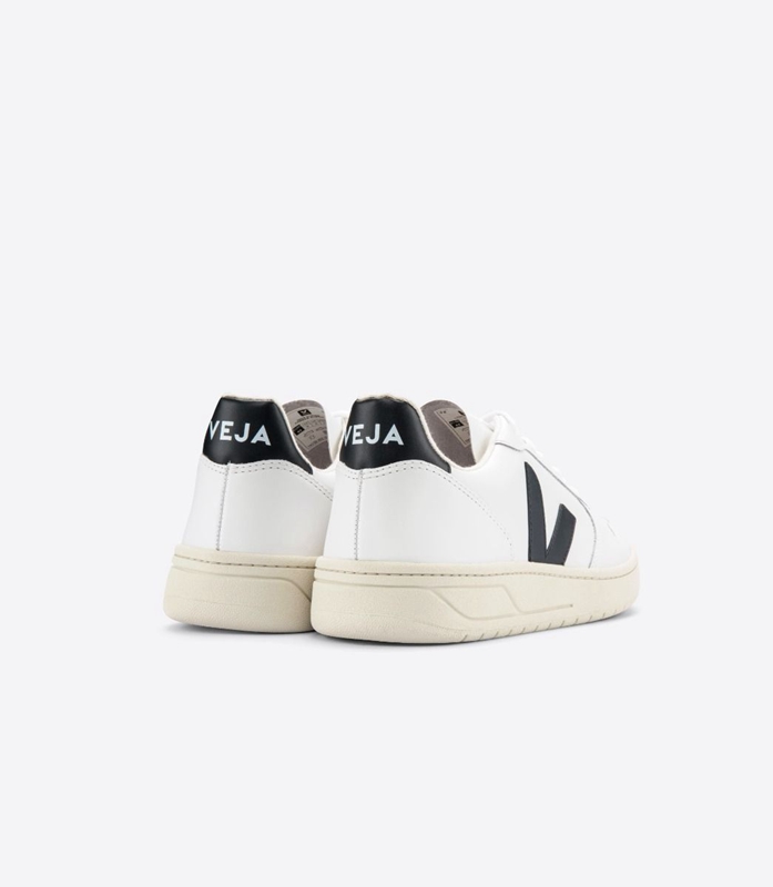 White Veja Leather Women's V-10 | YLKMVF-943