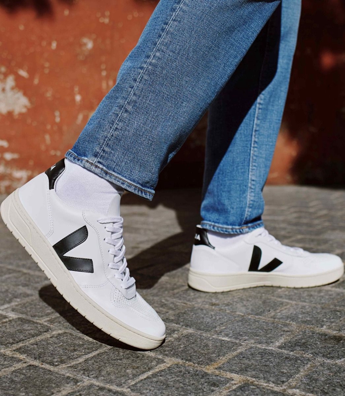 White Veja Leather Women's V-10 | YLKMVF-943